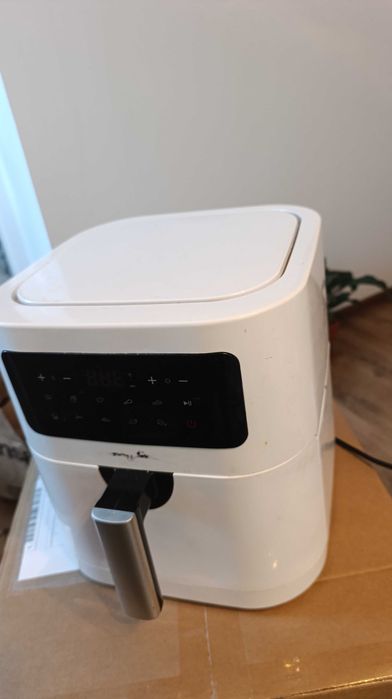 Airfryer myria 6.7 litri