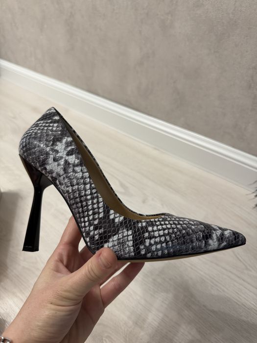 Продам Кожаные туфли