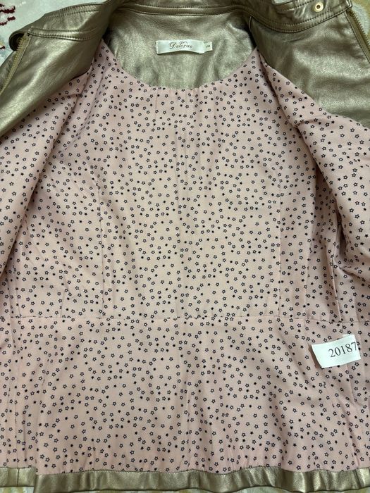 Курточка новая для девочек