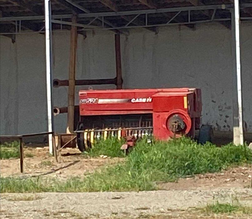 Пресс подборшик Case SB-521 невхолдинг