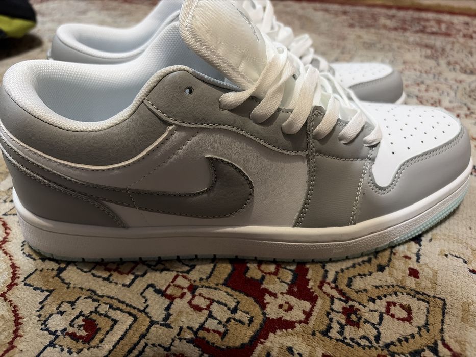 Кроссовки NIKE JORDAN 1