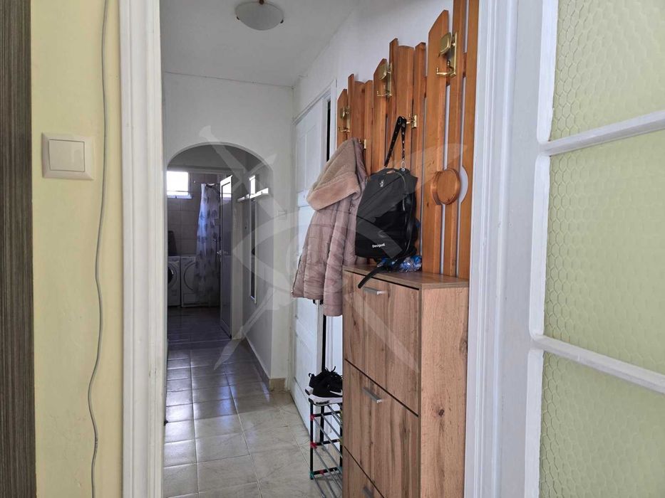Дава се под наем Тристаен апартамент в Бургас, Център - 60 кв.м за 698.19 € - Снимка #11