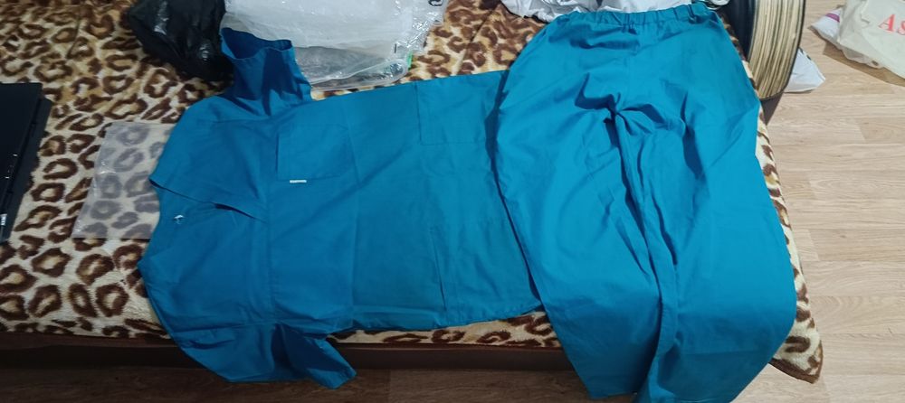 продам медицинский халат, хир костюм