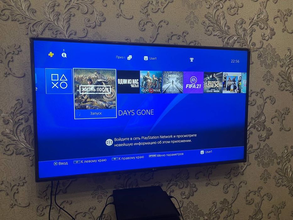 Plesteyshn 4 slim 1 тб состаяния отличный 2 жойстика каропка есть