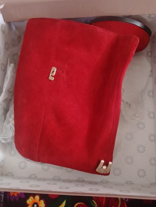 Qish uchun Etik sotladi