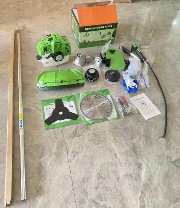 РУСКИ Бензинов Тример за трева 68 кубика Тайга