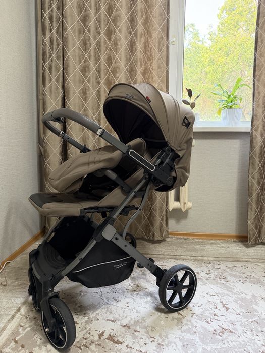 Коляска Кидило D101.