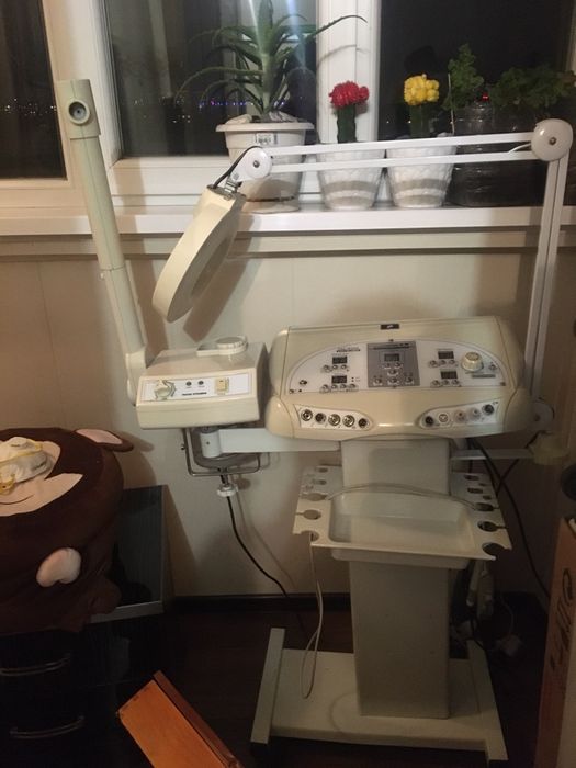 Срочно !Косметологический аппарат!