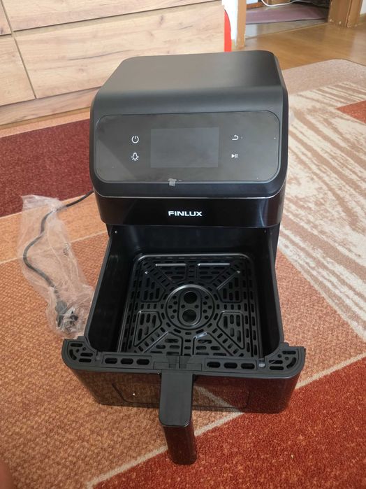 Air fryer уред за здрависловно хранене Finlux