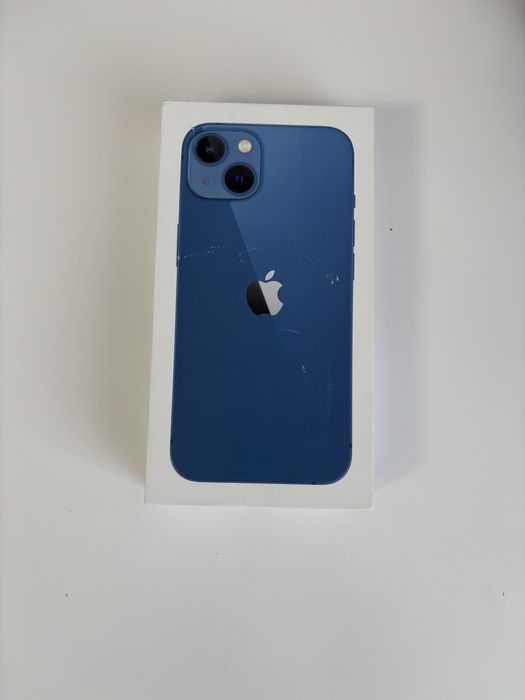 продам айфон 13 на 128гб