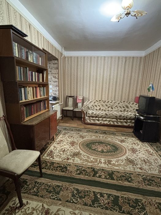 Срочно ! Юнусабад- 18  1-2/2/4  ор-р  Сайрам-базар