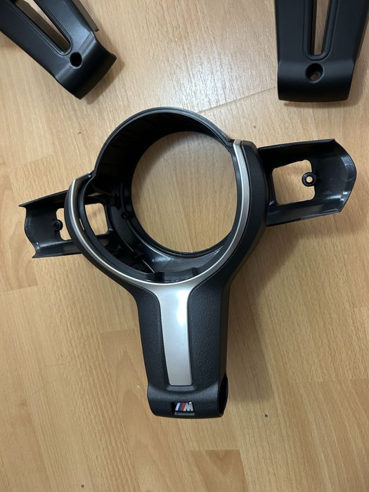 Trim volan m bmw f30 f10 f15 f31 f32 f33 f31 f06 f12 f13