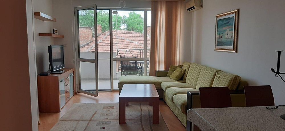 Дава се под наем Двустаен апартамент в Пловдив, Мараша - 80 кв.м за 600 € - Снимка #1