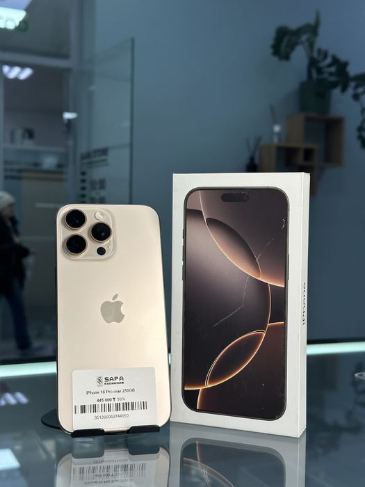 айфон 16 про макс дезерт титан 93%