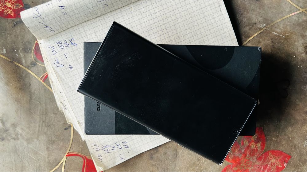 Срочно Samsung Galaxy S22 Ultra 512gb