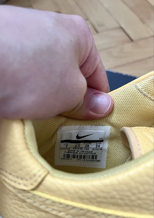 Маратонки Nike Air Force 1 Sage 38