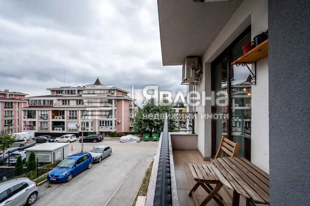 Дава се под наем Тристаен апартамент в София, Център - 100 кв.м за 977.16 € - Снимка #10