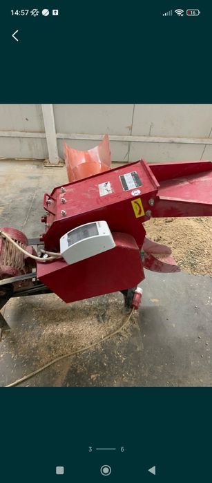 Se vinde linie peleți plus tocător trifazic.