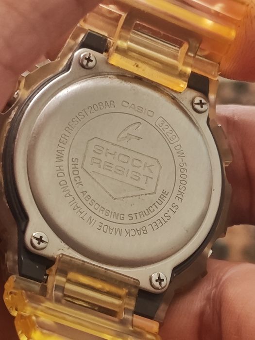 Casio g-shock dw-5600ske