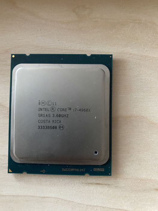 Процесор i 11 / i7-4960X/ 3.60 Ghz E8-Core