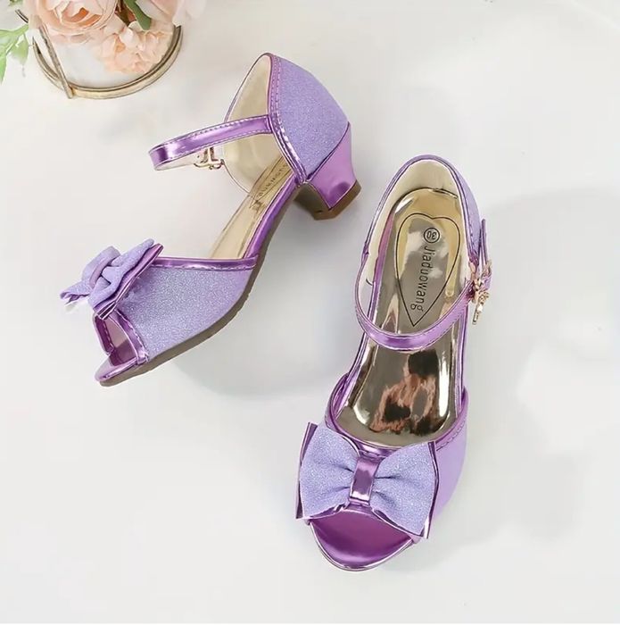 Лилави детски официални сандали