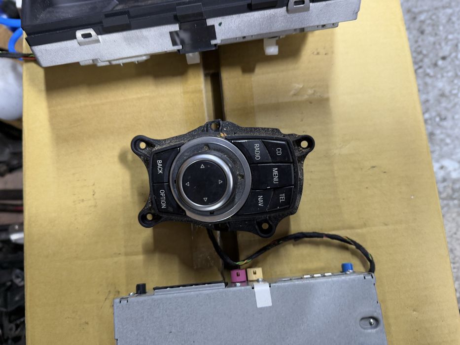 Controler navigatie cic bmw e90 e91 e92 e93 e81 e87 e82 e88 e84 e60