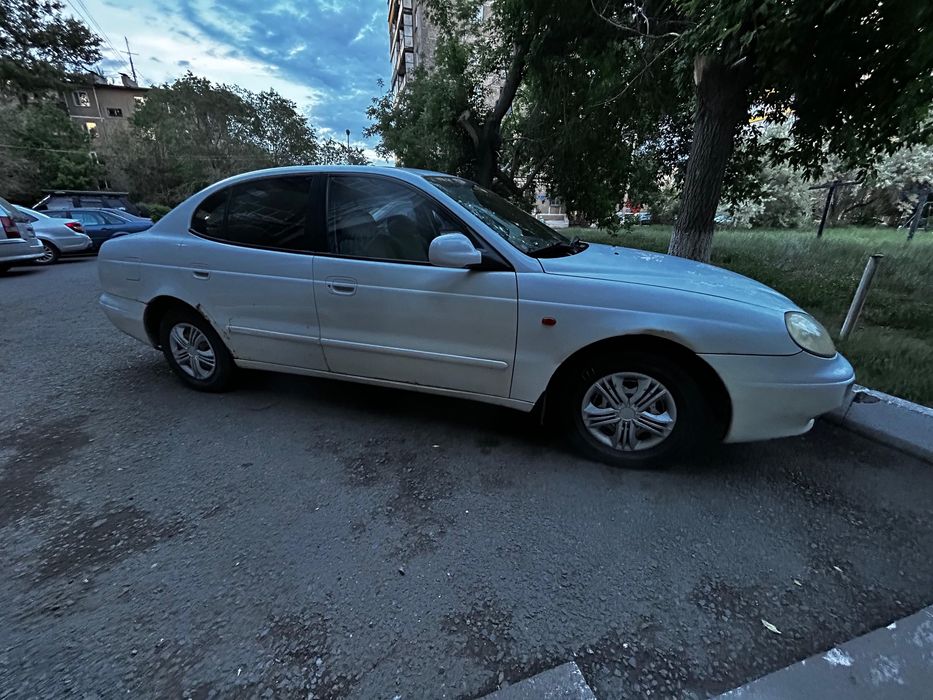 Продам машина Daewoo Leganza