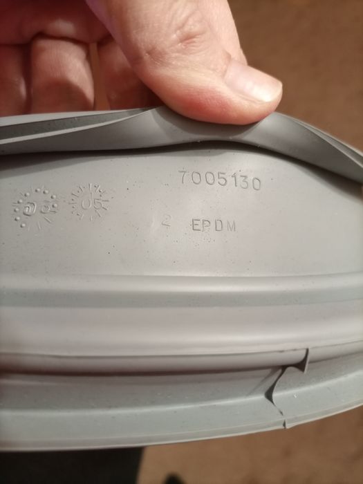 Манжета оригинал для стиральной машины INDEZIT-ARISTON