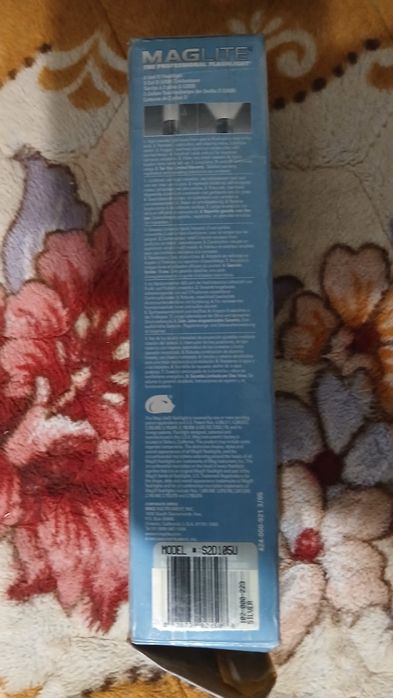 Продам фонарь новый