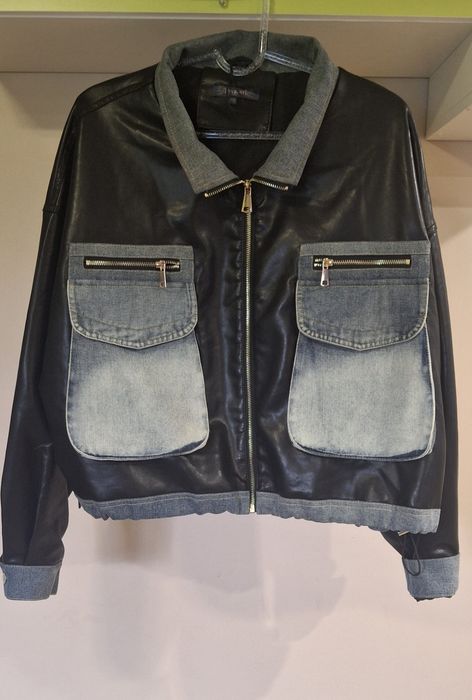 Кожено яке бомбър