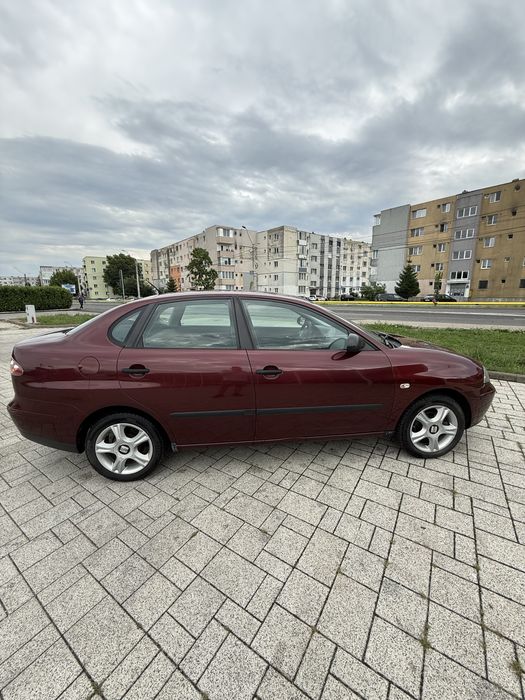 SEAT Cordoba 2004 — imagine 3