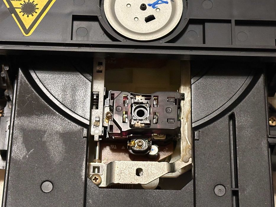 CD player Pioneer PD 102, defect, pentru piese