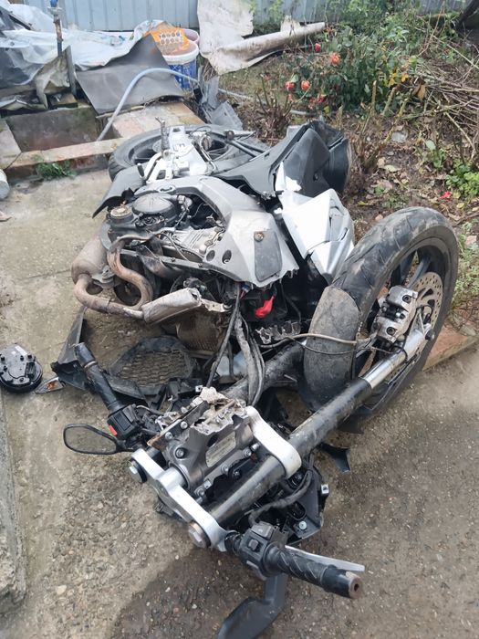 Dezmembrez Aprilia Rs4 125cc