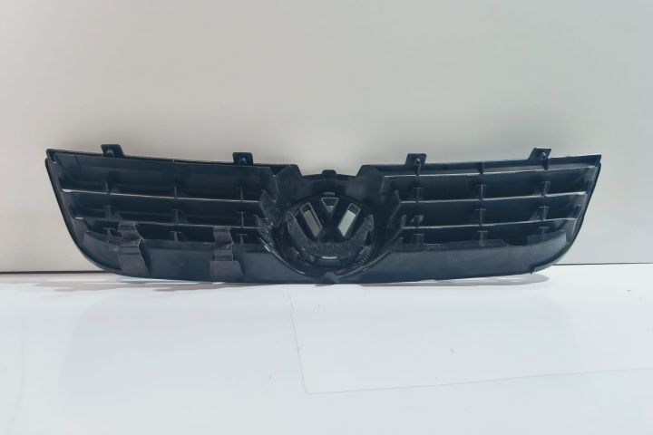 Grila radiator ZSB6Q0853653E Volkswagen VW Polo a 4-a generatie 9N (f