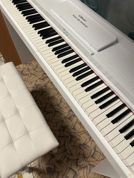 Продам цифровое пианино