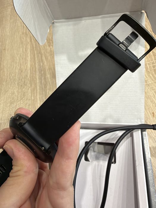 Спортивные часы Garmin Venu 3