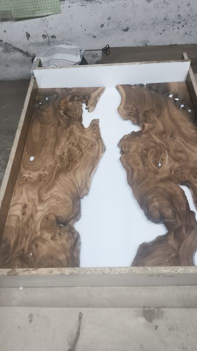 Столы из эпоксидной смолы эксклюзив