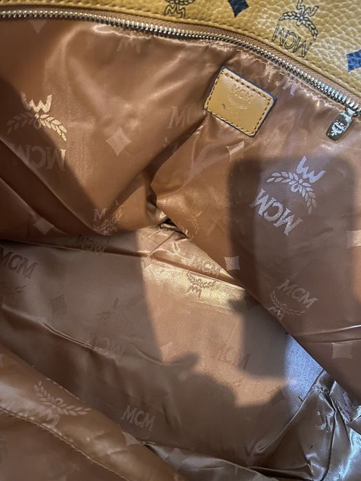 Дамска чанта MCM