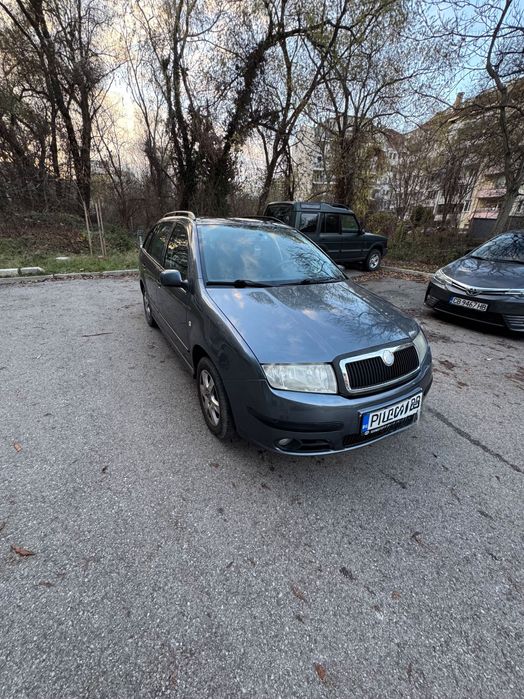 Шкода фабия комби