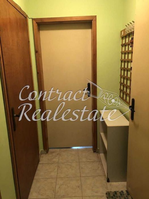 Дава се под наем Двустаен апартамент в Варна, Колхозен пазар - 60 кв.м за 275.4 € - Снимка #3