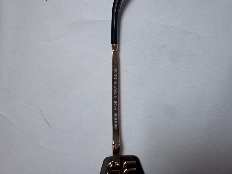 Ochelari de soare Miu Miu MUA51S 75-14 110, Noi