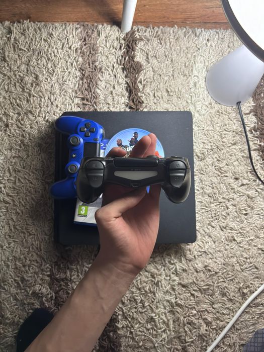 PlayStation4 с 2 джостиком