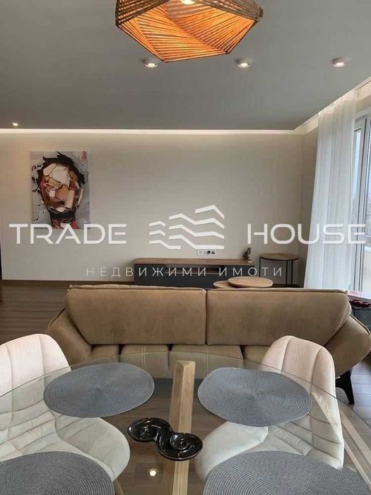 Дава се под наем Двустаен апартамент в Пловдив, Христо Смирненски - 85 кв.м за 425 € - Снимка #1