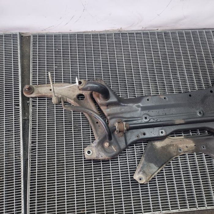 Вилка на двигателя Mitsubishi Outlander Facelift 2.2