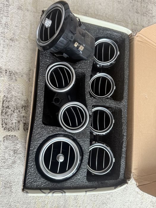 Grile ventilatie Mercedes-Benz W213