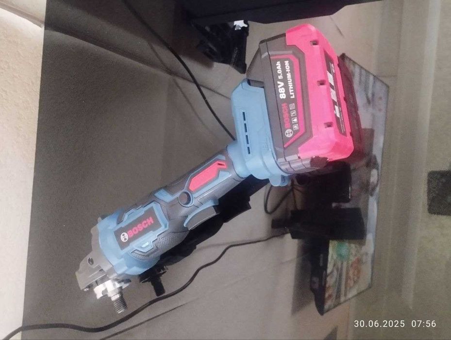 Комплект набора инструментов 4 в 1  BOSCH Новый Продаю за 5,0 млн сум