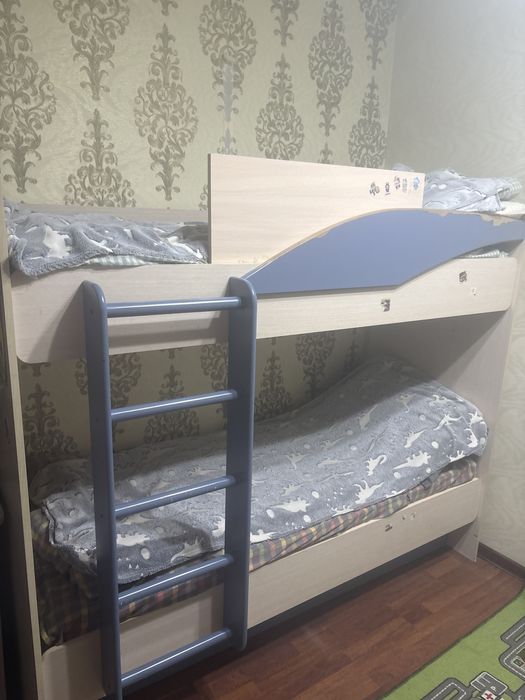 Продам 2 ярусную кровать