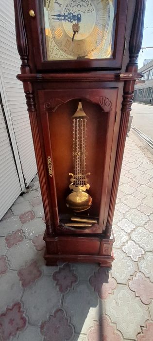Часы Напольные большие
