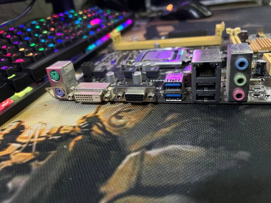 Sifatli Asus H81 + I5 4460