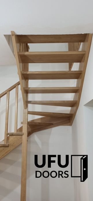 Lemn MASIV Scară de interior